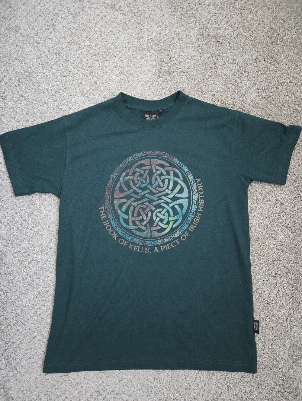 THE BOOK OF KELLS Celtic Knot Trinity College Dublin T Shirt M
